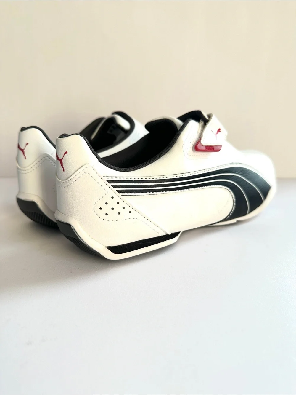 PUMA REDON MOVE MENS SNEAKERS RARE COLORWAY WHITE WHITE/BLACK/RED NEW Sz10.5